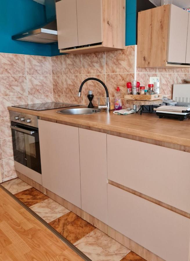 Apartments Dilja Malinska Ngoại thất bức ảnh