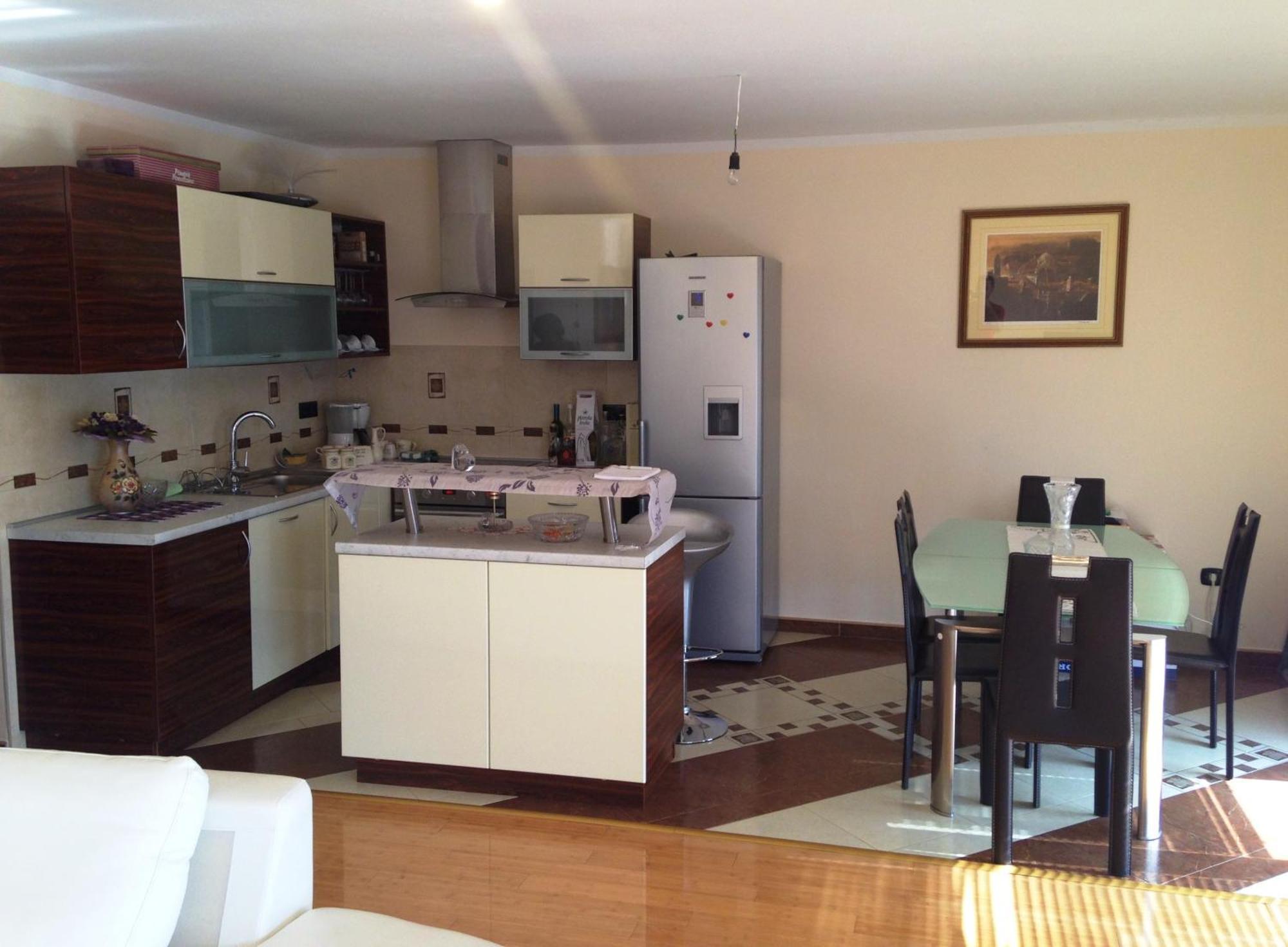 Apartments Dilja Malinska Ngoại thất bức ảnh